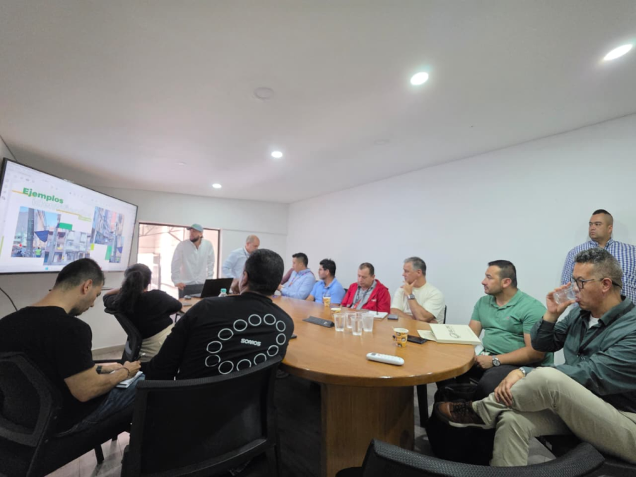 Sabaneta implementa hoja de ruta con operadores de telecomunicaciones para la intervención integral del cableado aéreo de la ciudad.